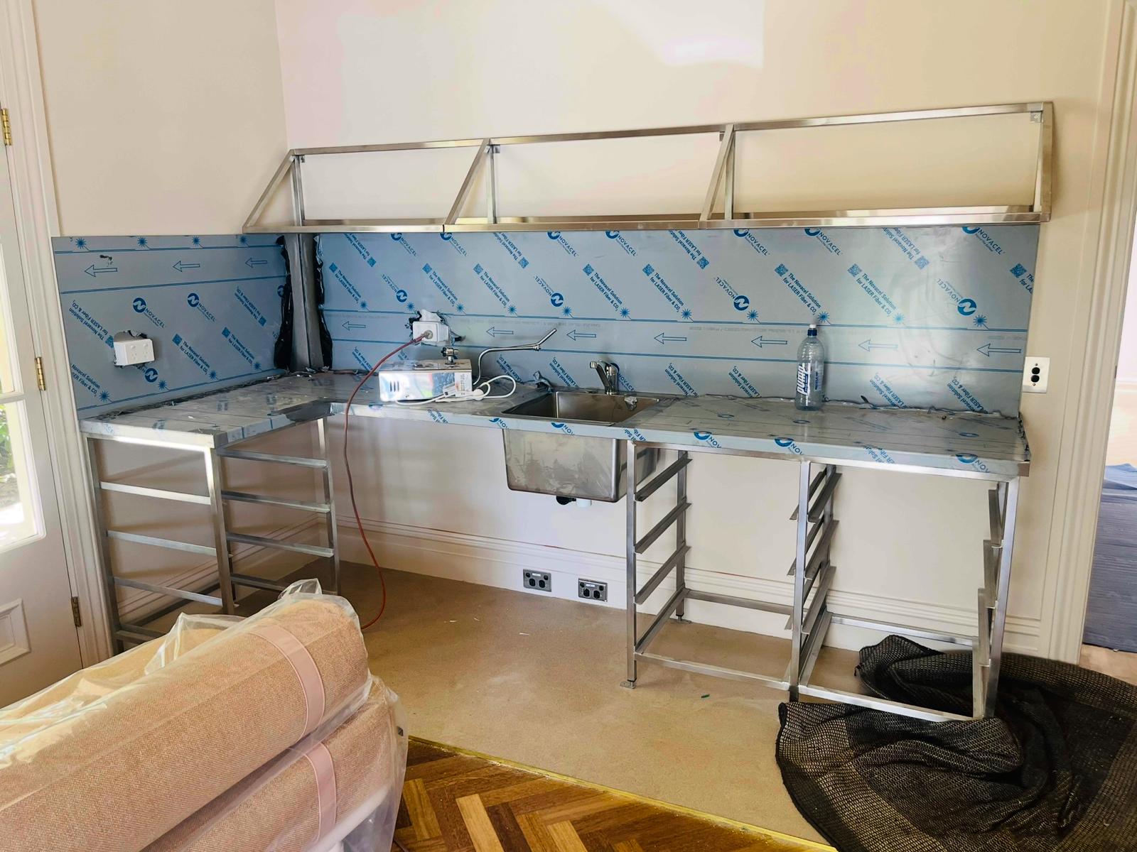 Stainless steel benchtops